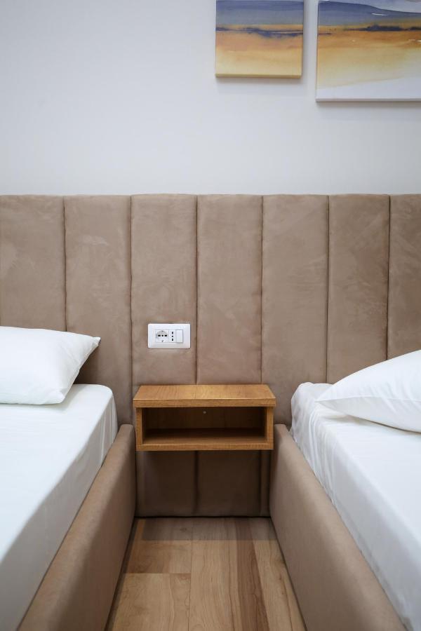 Hotel Amantia オリクム エクステリア 写真