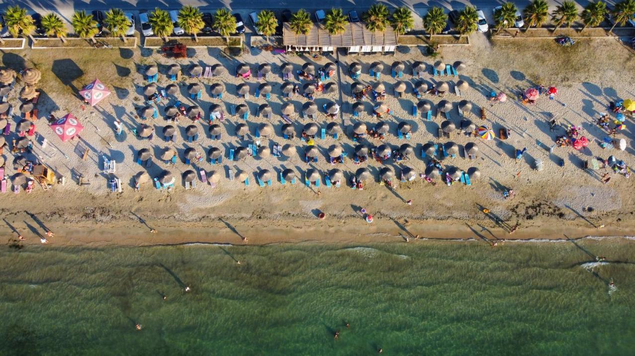 Hotel Amantia オリクム エクステリア 写真